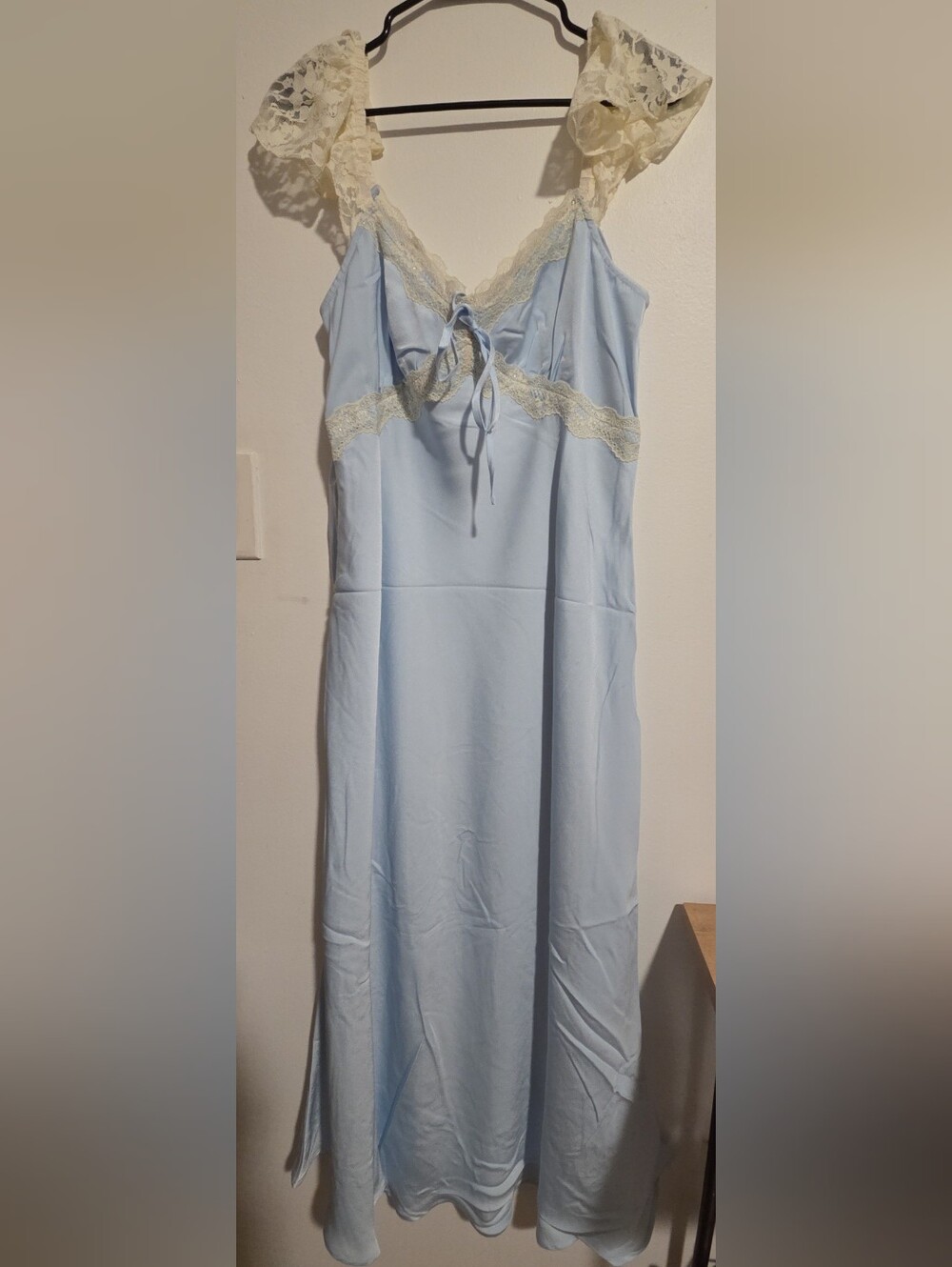NWT Cider Satin Sweetheart Ruffle Sleeve Lace Panel Ruched Mermaid Maxi Dress